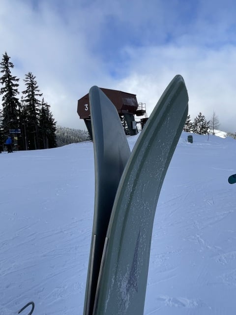 Field Tested - 2026 Atomic Maverick 96 CTI Skis Review | evo