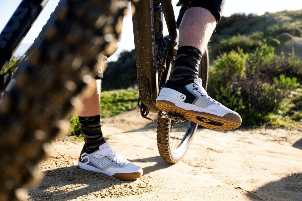 How to Install, Adjust & Replace Clipless Pedals