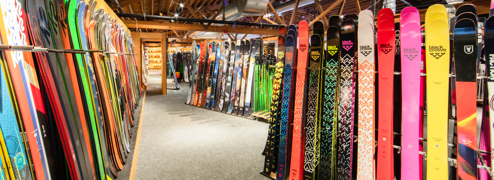 Seattle Ski, Snowboard, Mtn. Bike, Skate, Surf & Wake Shop evo