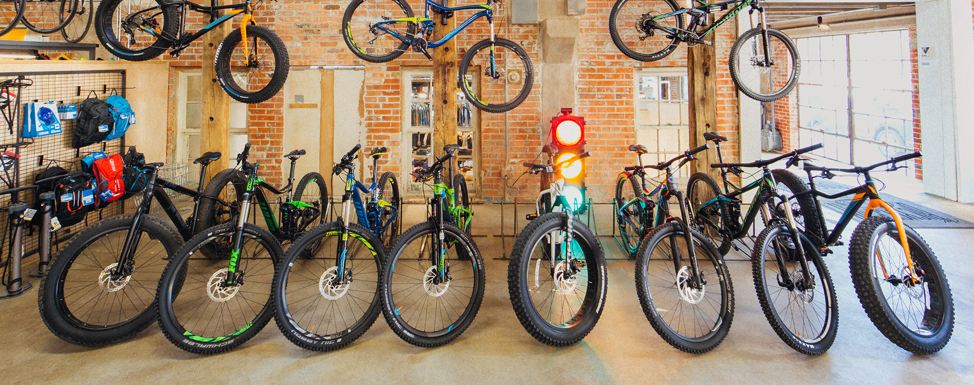 Denver Bike Rentals Road, Mountain, Cruisers & Hybrids evo