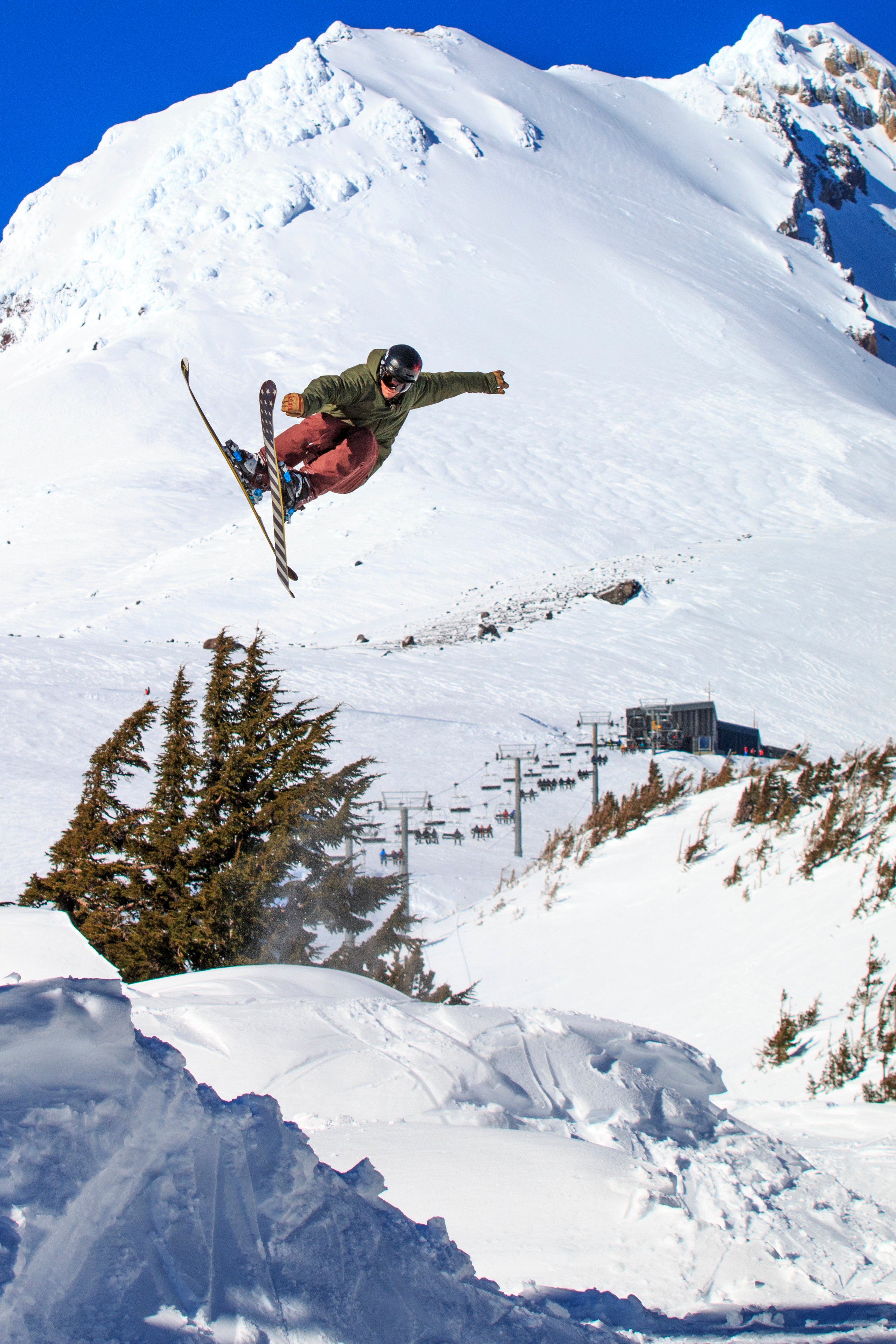 Skiing at Mount Hood Meadows